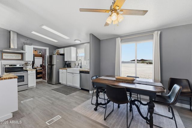 13738 S 337th Lane, Arlington, AZ 85322