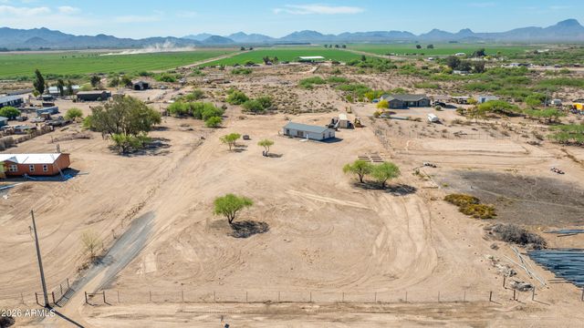 13738 S 337th Lane, Arlington, AZ 85322