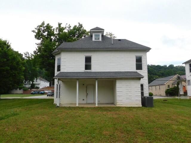 329 Holmes Street, Frankfort, KY 40601
