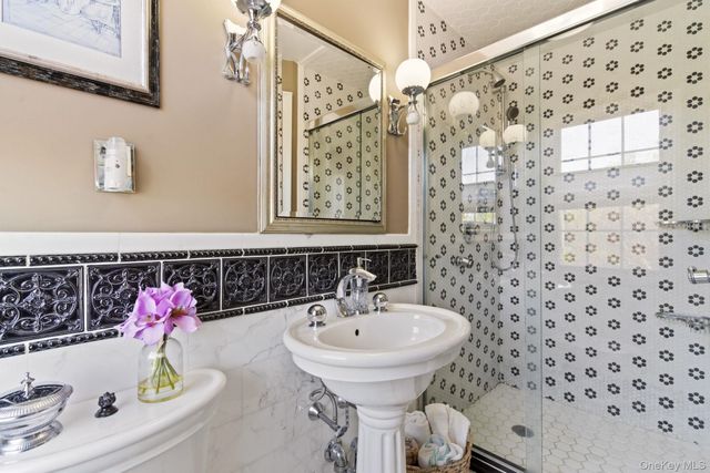 1421 Burton Street, Whitestone, NY 11357