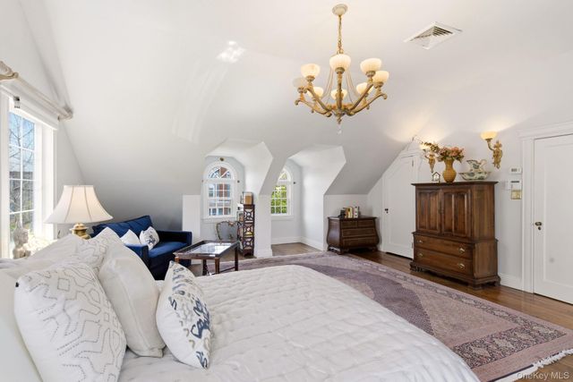 1421 Burton Street, Whitestone, NY 11357