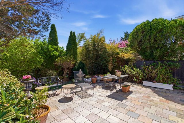 1421 Burton Street, Whitestone, NY 11357