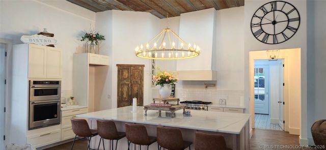 418529 E 1110 Road, Checotah, OK 74426