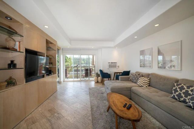 2003 Costa Del Mar Rd 678, Carlsbad, CA 92009