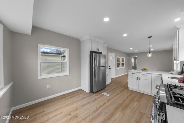 712 7th Street, Jackson, NJ 08527