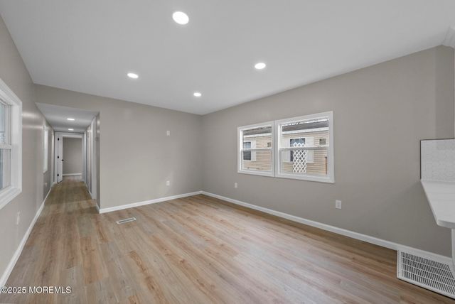 712 7th Street, Jackson, NJ 08527