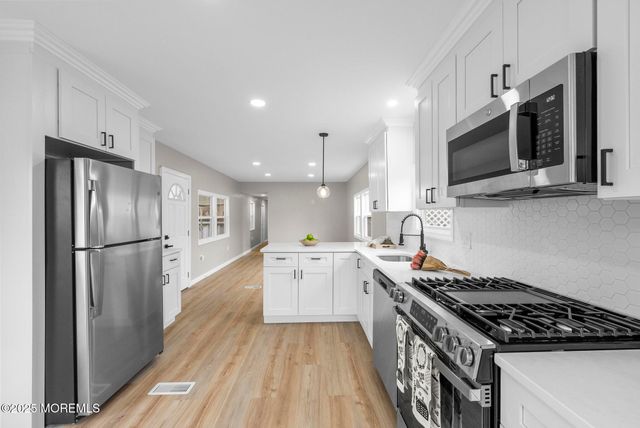 712 7th Street, Jackson, NJ 08527