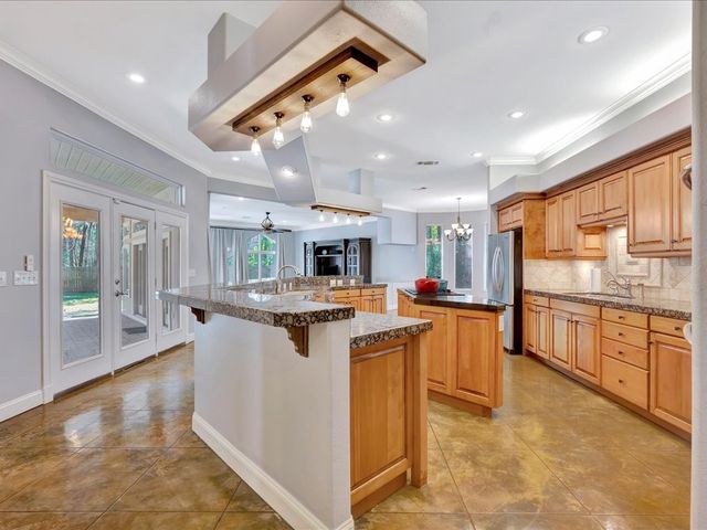 205 Twin Creek Street, Lufkin, TX 75904