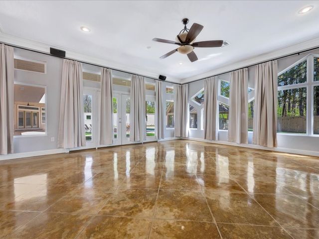 205 Twin Creek Street, Lufkin, TX 75904