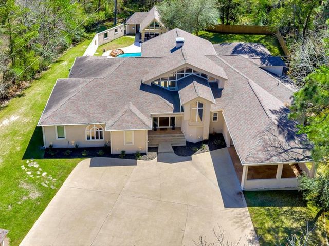 205 Twin Creek Street, Lufkin, TX 75904