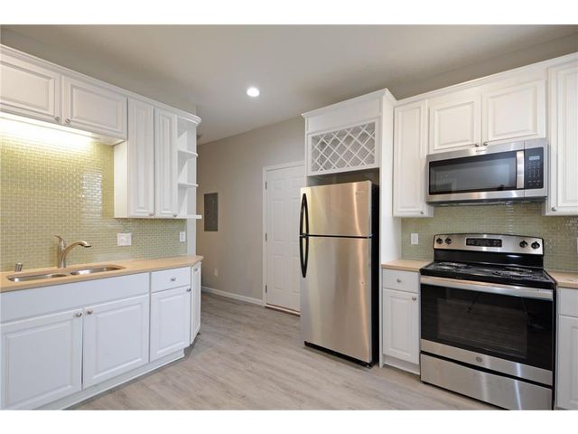 298 Jenks Avenue, Saint Paul, MN 55130