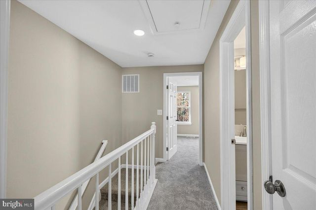 8357 GEORGIAN CT, Manassas, VA 20110