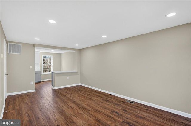 8357 GEORGIAN CT, Manassas, VA 20110