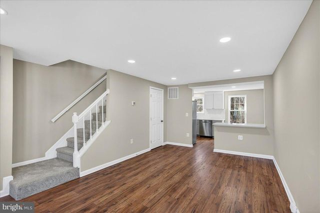 8357 GEORGIAN CT, Manassas, VA 20110