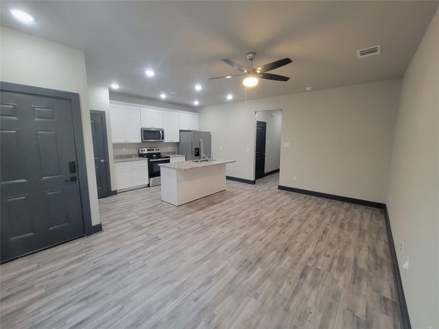 8221 Charlesmont Street, Houston, TX 77078