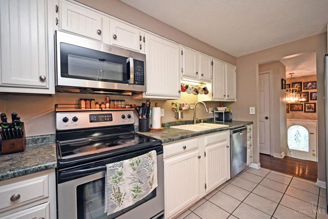 2590 Hunt Road, Reading, OH 45236