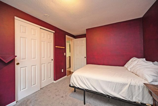 2590 Hunt Road, Reading, OH 45236