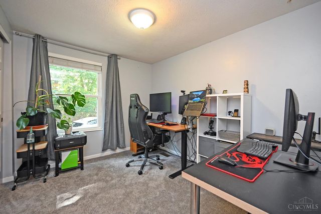 2590 Hunt Road, Reading, OH 45236