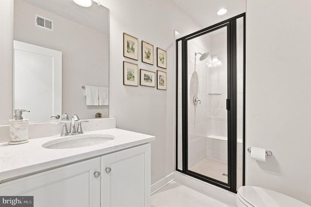 8776 WALNUT BOTTOM LN, Frederick, MD 21701