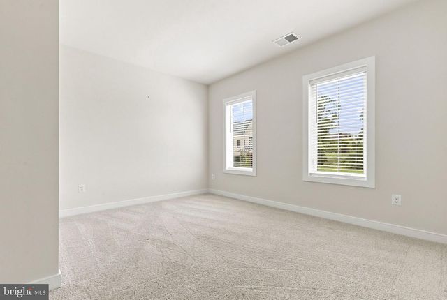 8776 WALNUT BOTTOM LN, Frederick, MD 21701