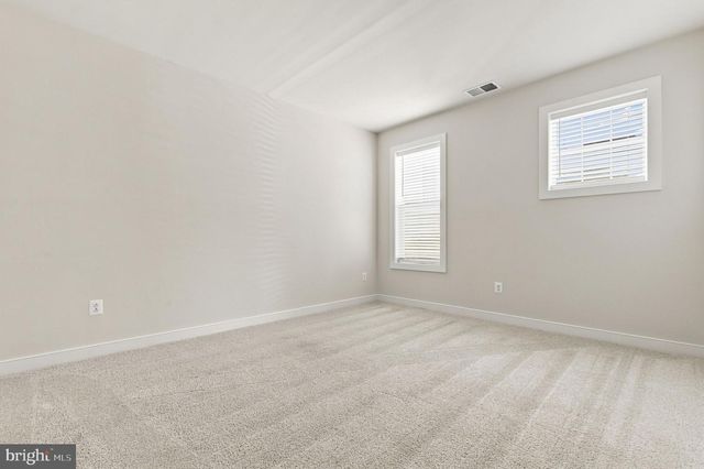 8776 WALNUT BOTTOM LN, Frederick, MD 21701