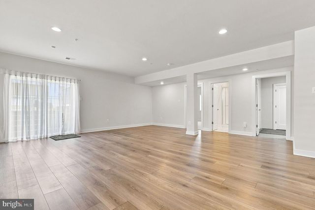 8776 WALNUT BOTTOM LN, Frederick, MD 21701