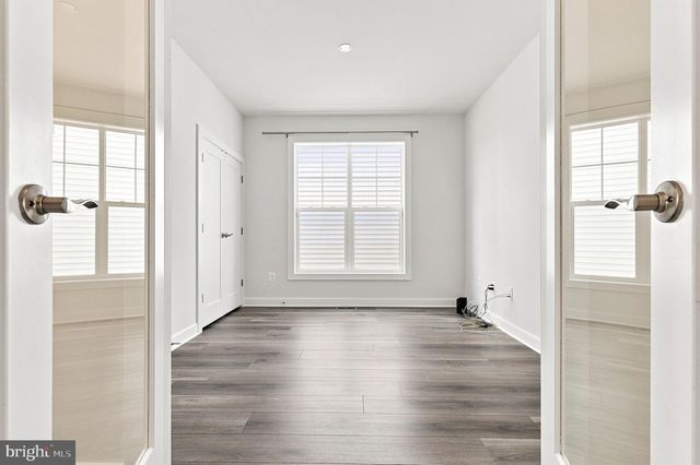 8776 WALNUT BOTTOM LN, Frederick, MD 21701