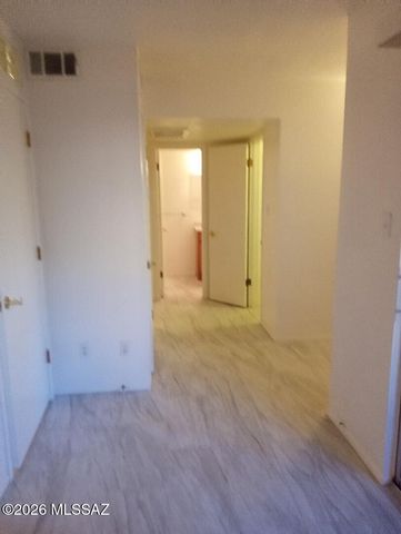 1620 N Wilmot Rd Unit D170, Tucson, AZ 85712