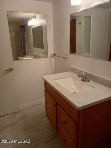 1620 N Wilmot Rd Unit D170, Tucson, AZ 85712