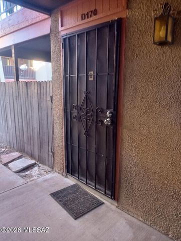 1620 N Wilmot Rd Unit D170, Tucson, AZ 85712