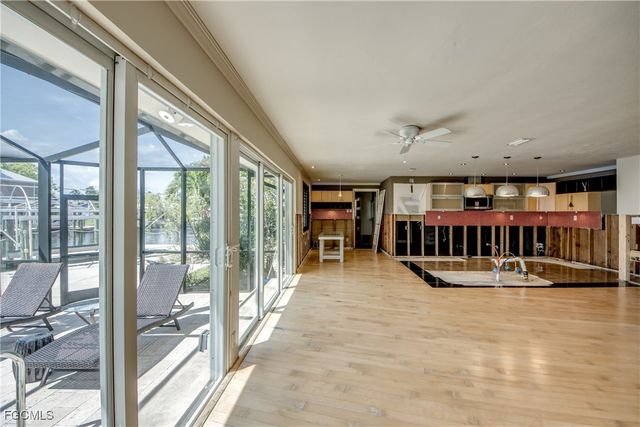 2701 Bruce ST, Matlacha, FL 33993