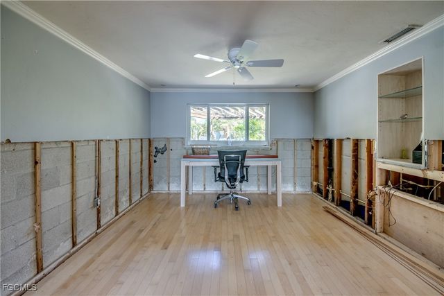 2701 Bruce ST, Matlacha, FL 33993