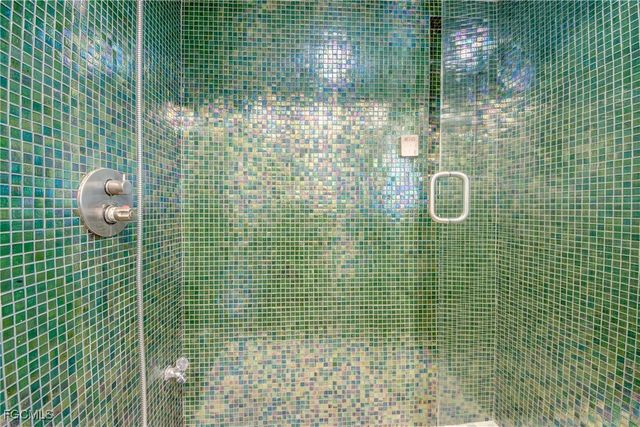 2701 Bruce ST, Matlacha, FL 33993