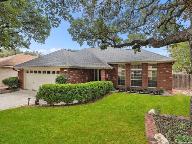 5854 Woodridge Oaks, San Antonio, TX 78249