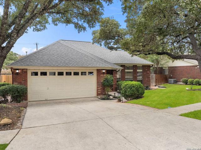 5854 Woodridge Oaks, San Antonio, TX 78249
