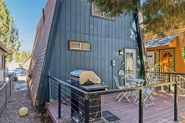 42683 Falcon Avenue, Big Bear Lake, CA 92315