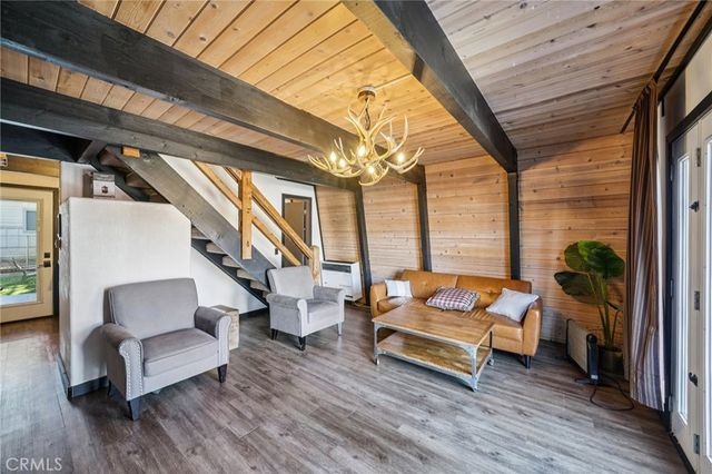 42683 Falcon Avenue, Big Bear Lake, CA 92315