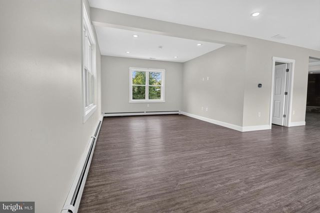 364 FORK BRIDGE, Elmer, NJ 08318
