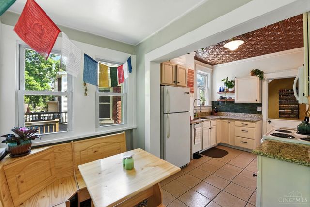3787 Ferdinand Place, Cincinnati, OH 45209