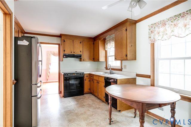 9533 Redington Dr, North Chesterfield, VA 23235
