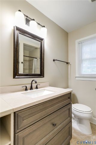9533 Redington Dr, North Chesterfield, VA 23235
