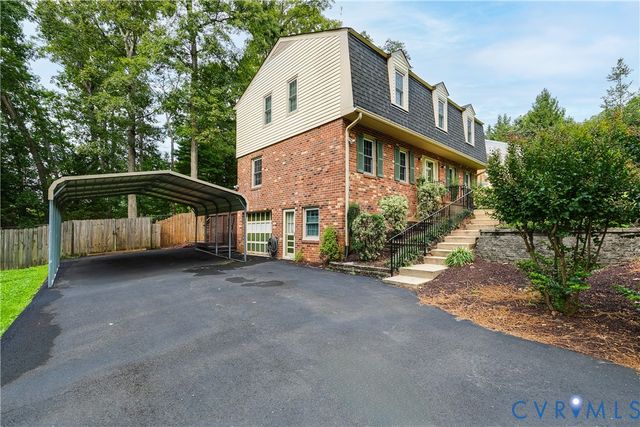 9533 Redington Dr, North Chesterfield, VA 23235
