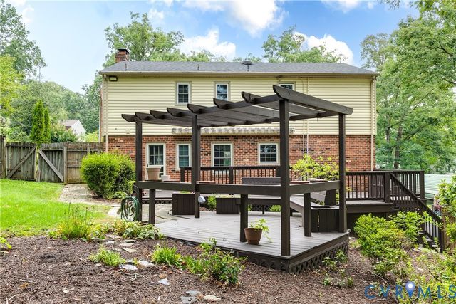9533 Redington Dr, North Chesterfield, VA 23235