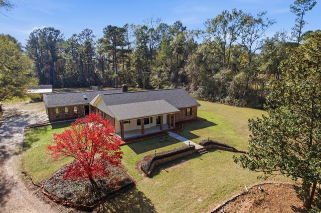 176 Jeffcoats Rd., Petal, MS 39465
