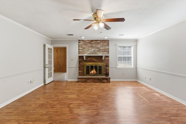 176 Jeffcoats Rd., Petal, MS 39465