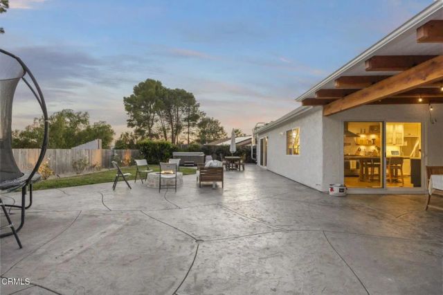 542 American Oaks Avenue, Thousand Oaks, CA 91320