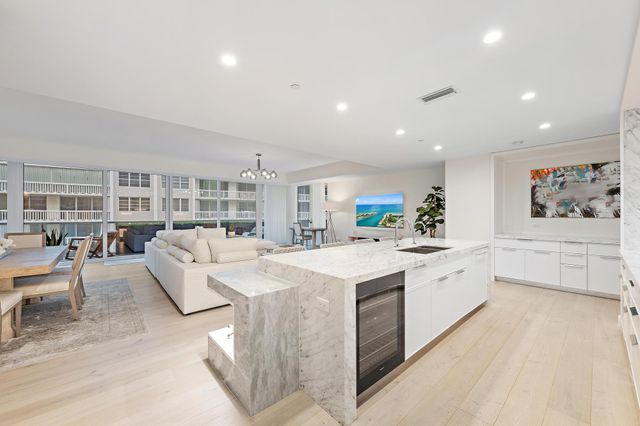 3550 S Ocean Boulevard 3d, South Palm Beach, FL 33480