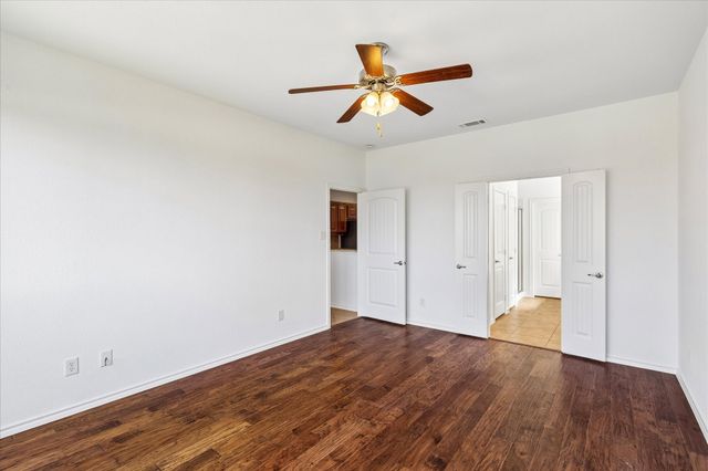 5109 Carnoustie Trail, Arlington, TX 76001