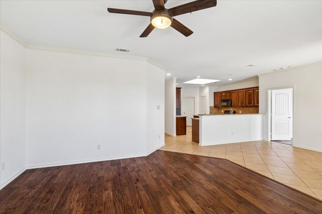 5109 Carnoustie Trail, Arlington, TX 76001