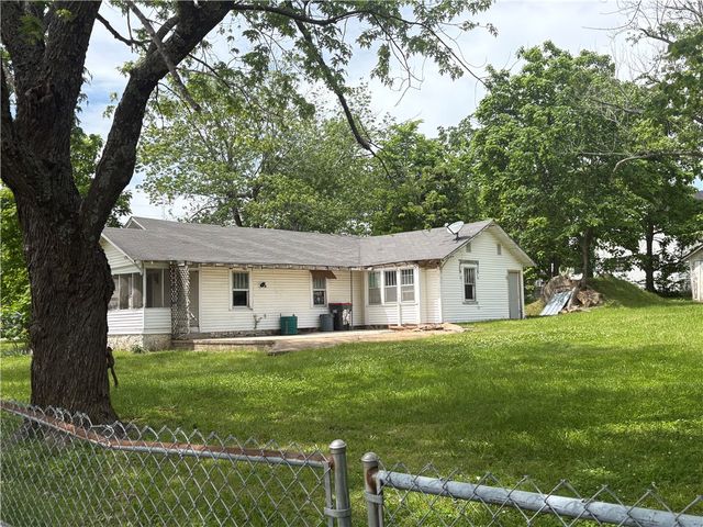 203 Bean Street, Lincoln, AR 72744
